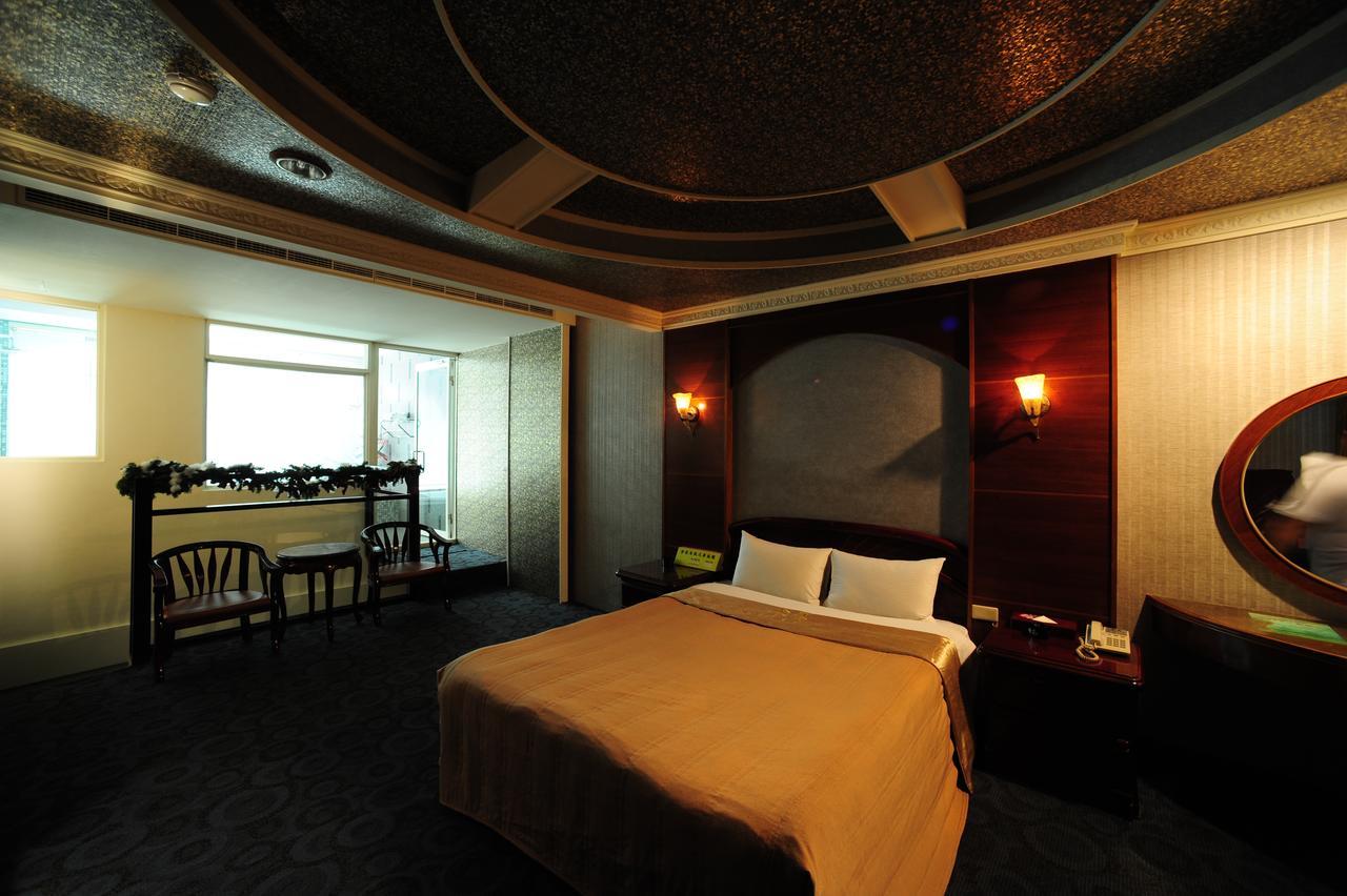 Golden Motel Hsinchu City Exterior photo